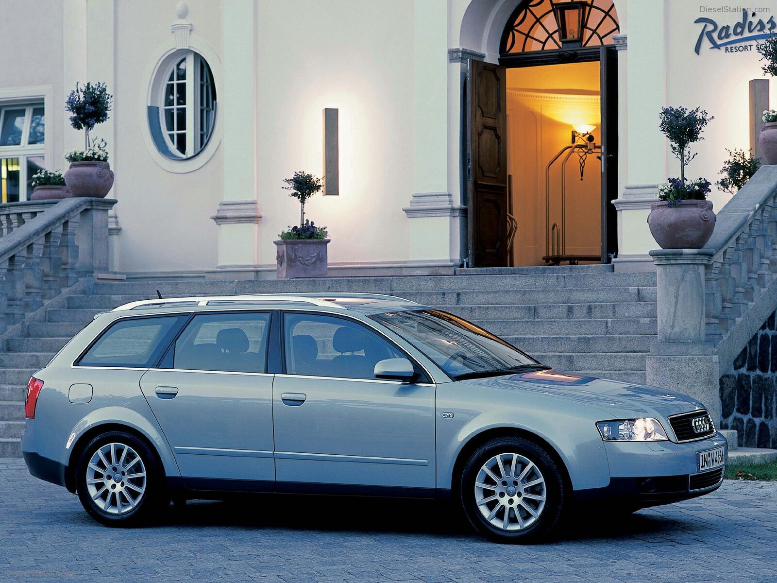 Audi A4 Avant (2000)